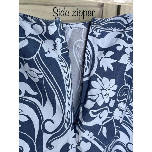 The Limited Skirt Blue Floral Size 4 - Picture 3 of 4